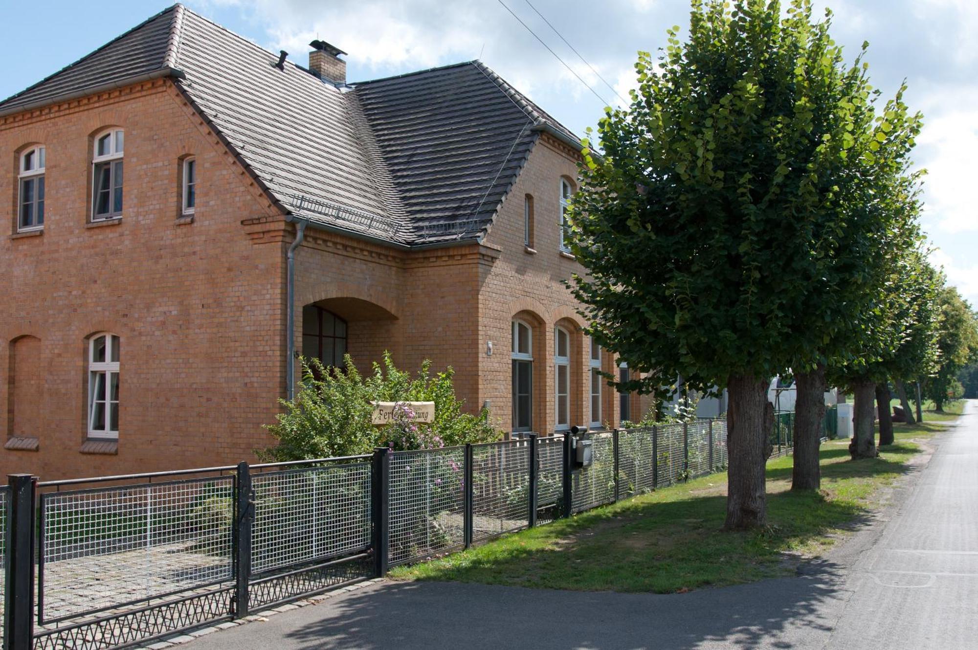 Ferienwohnung Alte Schule Vetschau Exterior photo
